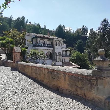 Hotel Calicanto Real Cafe Museo Mongui Εξωτερικό φωτογραφία